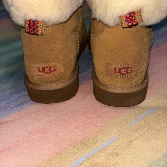 UGG Classic Mini Alpine Bootie women’s size 11 lace up boots - Picture 6 of 10